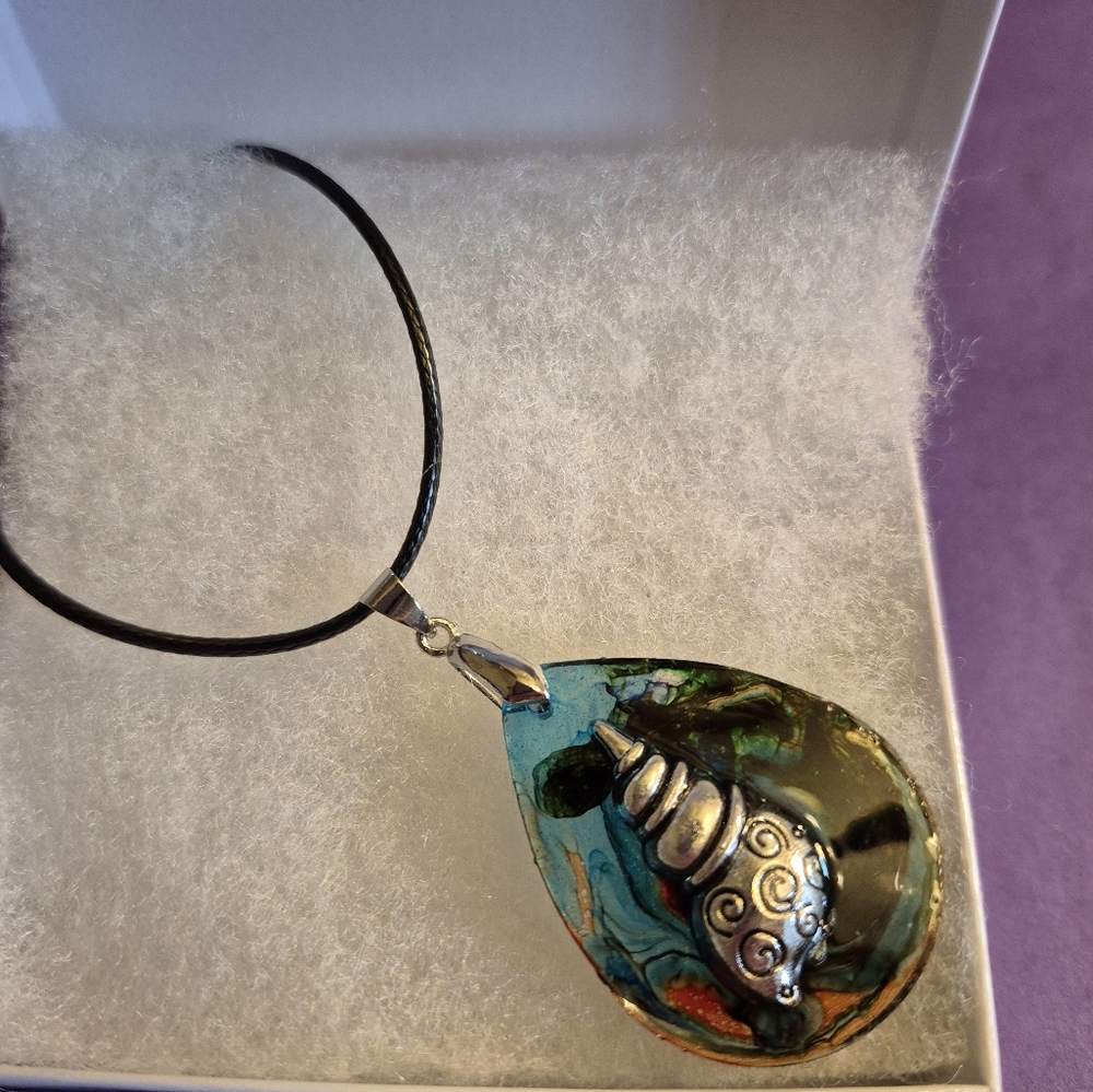 Elegant Silver and Blue Shell Pendant Necklace